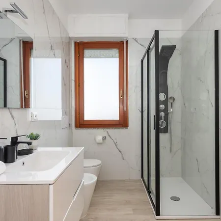 Unicorn - Near Downtown, Free Parking & Wifi *