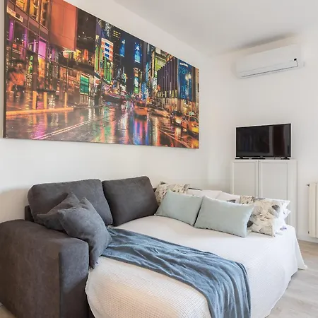 Unicorn - Near Downtown, Free Parking & Wifi