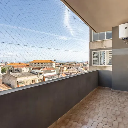 Unicorn - Near Downtown, Free Parking & Wifi Apartment